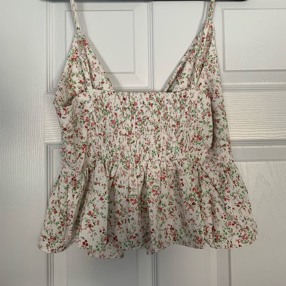 Floral crop top with front tie - Picture 2 of 2